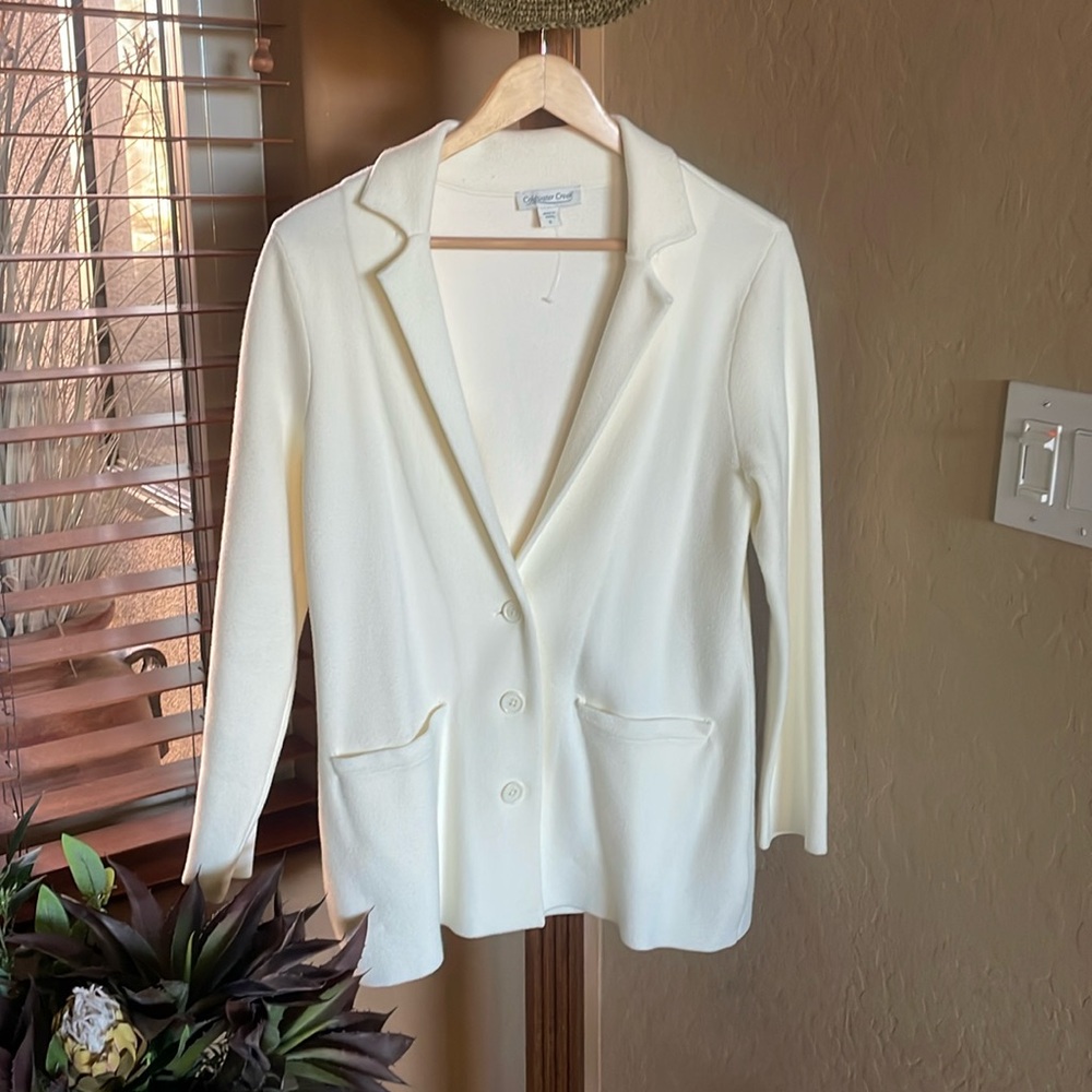 Coldwater Creek winter white knit blazer size small.